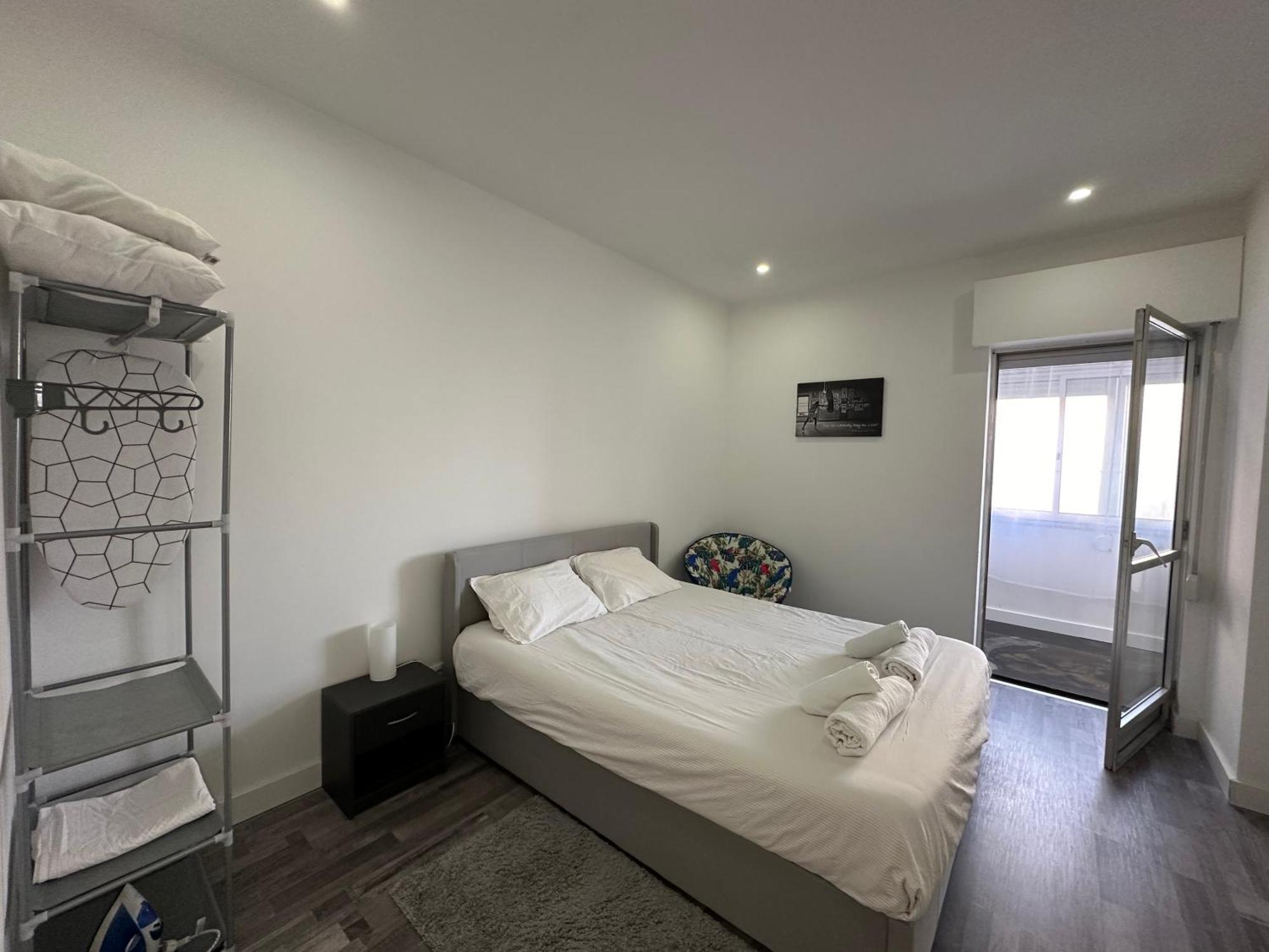 Sea View Apartment & 4 Minutes Walk To The Beach Paço de Arcos Εξωτερικό φωτογραφία